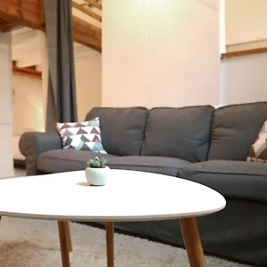 Be My - Le Scandinave Lyon